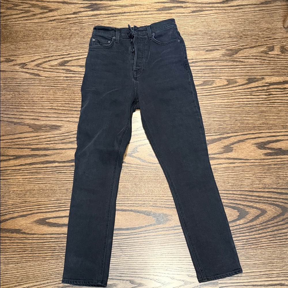 GRLFRND Women’s Dark Charcoal Skinny Jeans